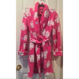 Hello Kitty Fuzzy Hot Pink Star Bathrobe